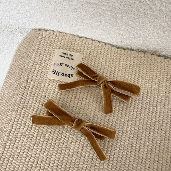 Miss Sparkling |2 piece velvet ribbon clips-0